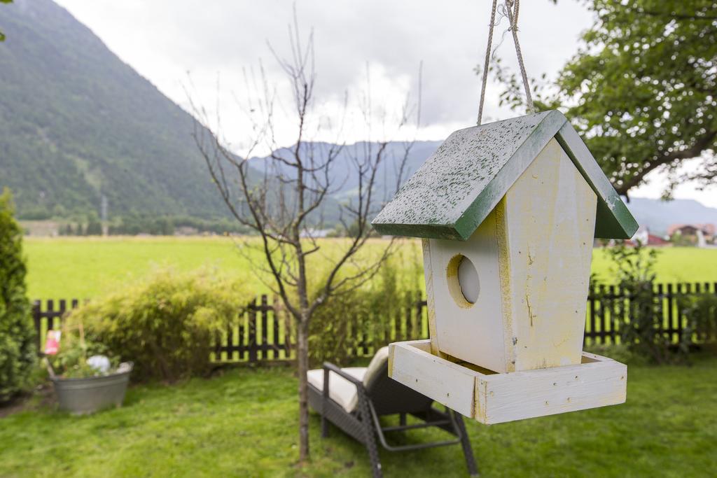 Forest Chalet, 15 Min To Salzburg Olt Town, And Most Beautiful Lakes, Secluded Location, 1,000 Sqm Garden, Mountainview, Panorama Sauna, Bath Whirlpool, Bbq&Bikes&Sunbeds For Free, Up To 10 P Golling an der Salzach Bagian luar foto